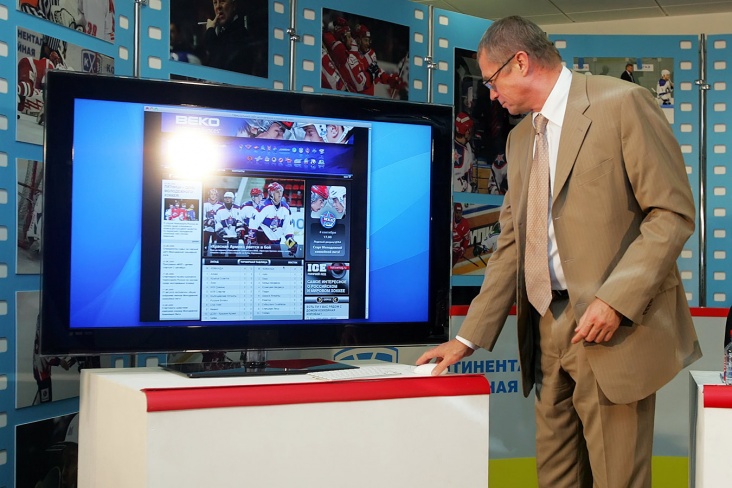 1 октября 2009 года начал вещание «КХЛ ТВ»