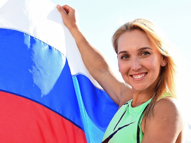 Елена Веснина — чемпионка Истбурна-2013