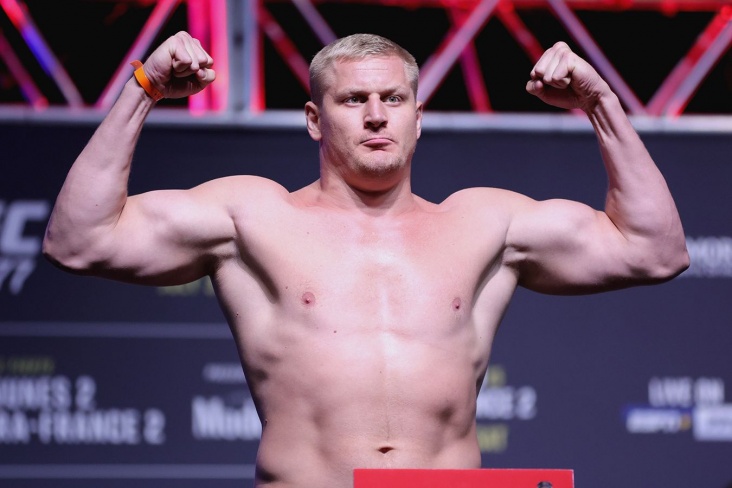 Сергей Павлович — Том Аспиналл: прогноз на бой UFC