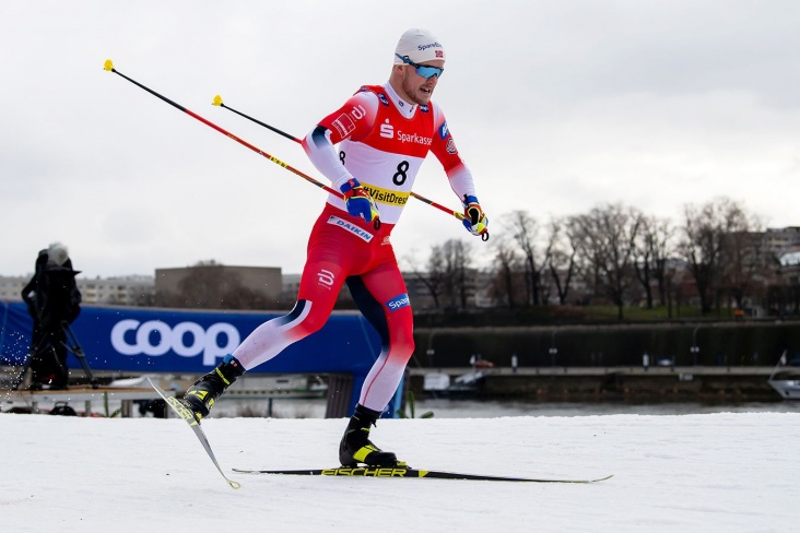 Норвежские лыжники без России заняли весь подиум