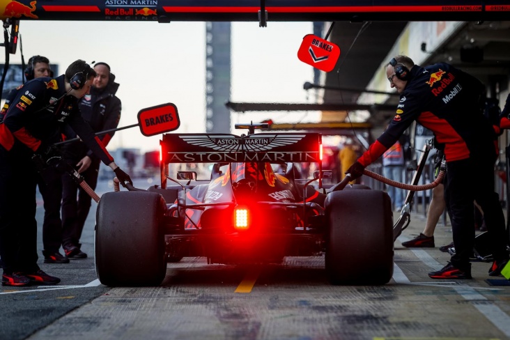 Формула-1: когда теперь ждать гонок?