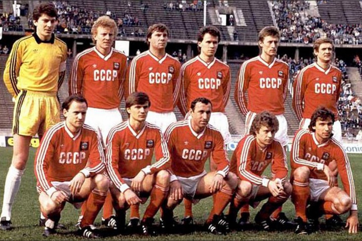 Сборная СССР перед матчем с Аргентиной