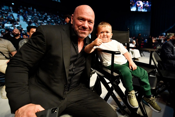 Президент UFC сдружился с Хасбиком