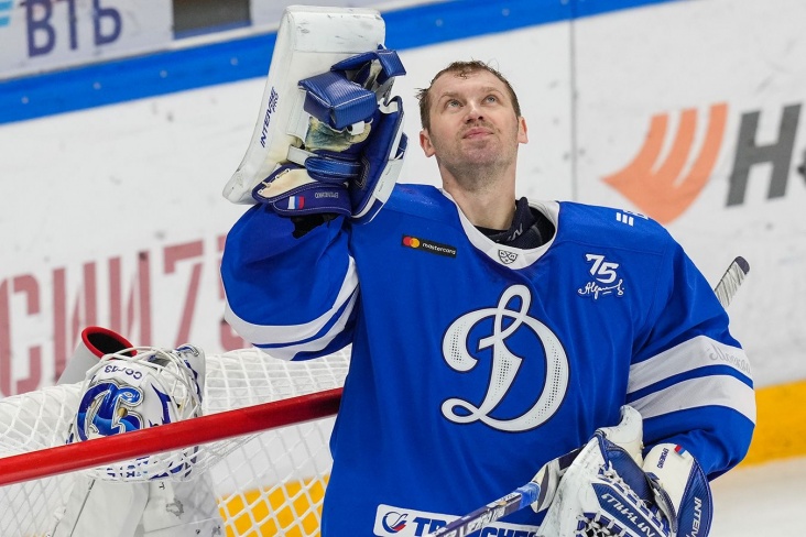 Александр Ерёменко объявил об уходе из хоккея