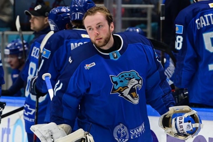 Интервью с вратарём «Барыса» Адамом Шилом