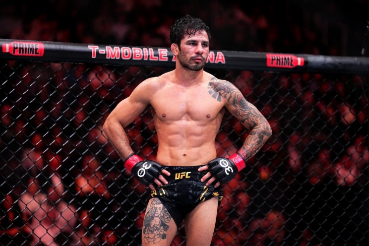 Брэндон Морено планирует третий бой с Александром Пантожей на UFC 320