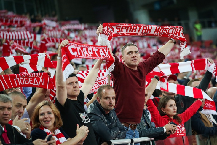 Фанаты «Спартака» освистали команду после матча и