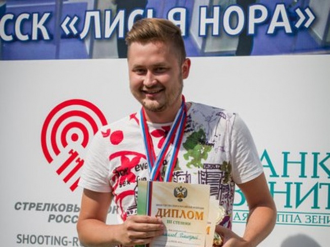 Дмитрий Романов