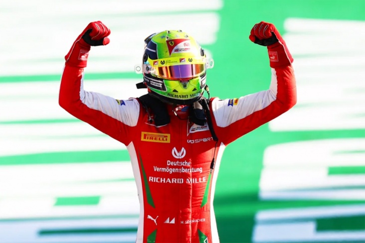 Шумахер одержал первую победу в сезоне Ф-2