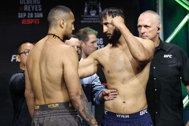UFC Перт: Карлос Ульберг — Доминик Рейес
