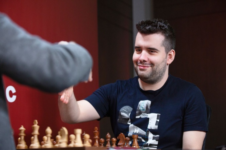 Непомнящий — биография российского шахматиста