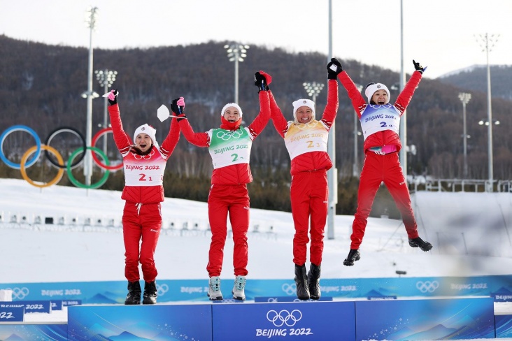 Сборная России выиграла женскую лыжную эстафету