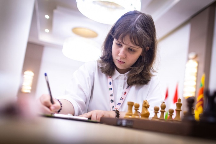 16-летняя шахматистка Анна Шухман стала чемпионкой