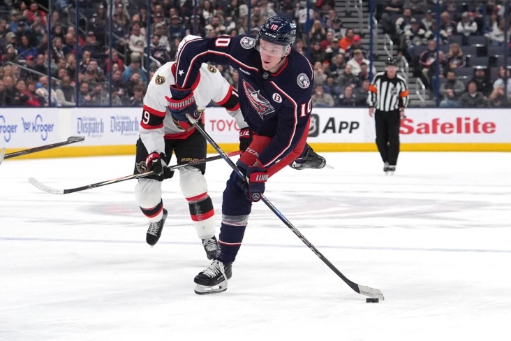 voronkov-poluchil-pervyj-bolshoj-kontrakt-v-nhl_17517963261650683021.jpg