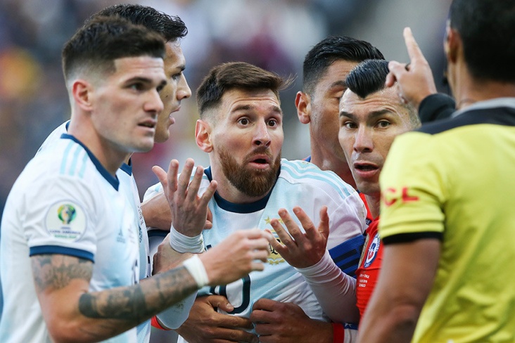 Аргентина – Чили – 2:1, удаление Лео Месси