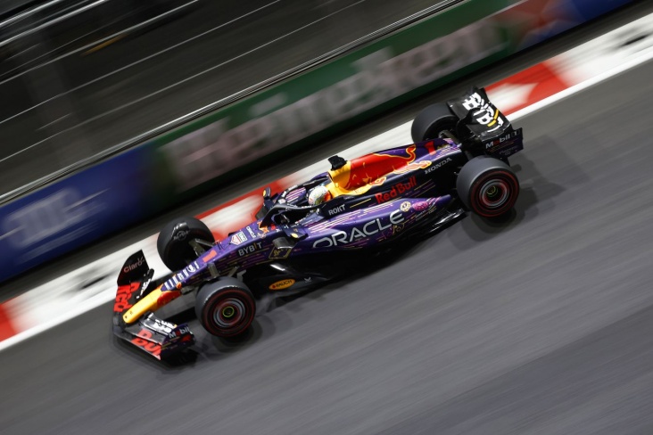 Макс Ферстаппен в квалификации Гран-при Лас-Вегаса