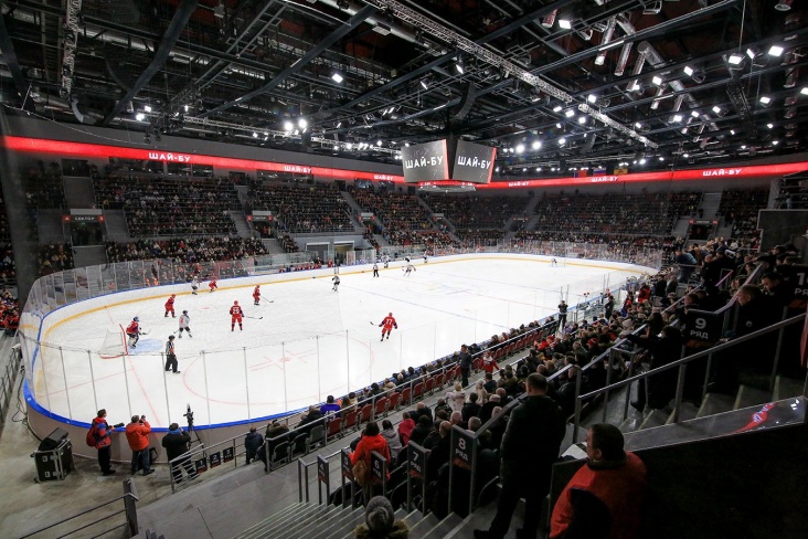 В Новокузнецке открыли хоккейный стадион