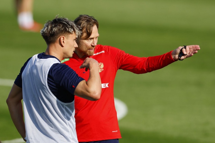 Андрей Мостовой — о шутках Карпина: «Это либо от большой любви…»