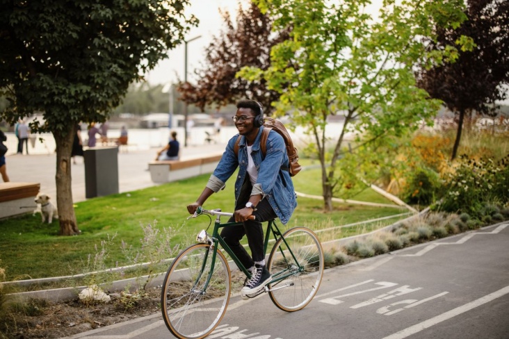 Гвинеец проехал 4000 км на велосипеде