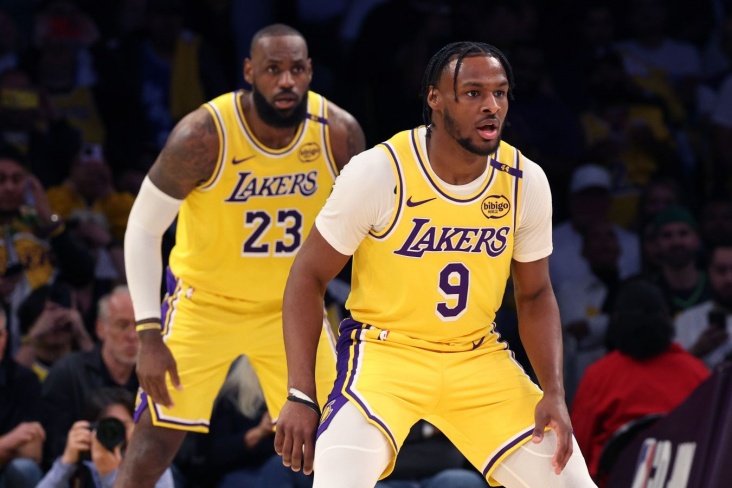 lebron dzejms