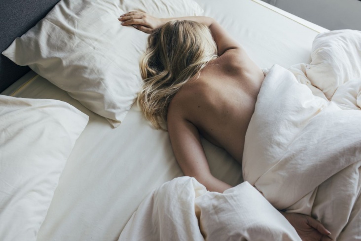 7 причин спать обнажёнными