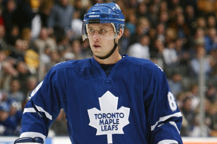 Александра Могильного ввели в Зал хоккейной славы в Торонто