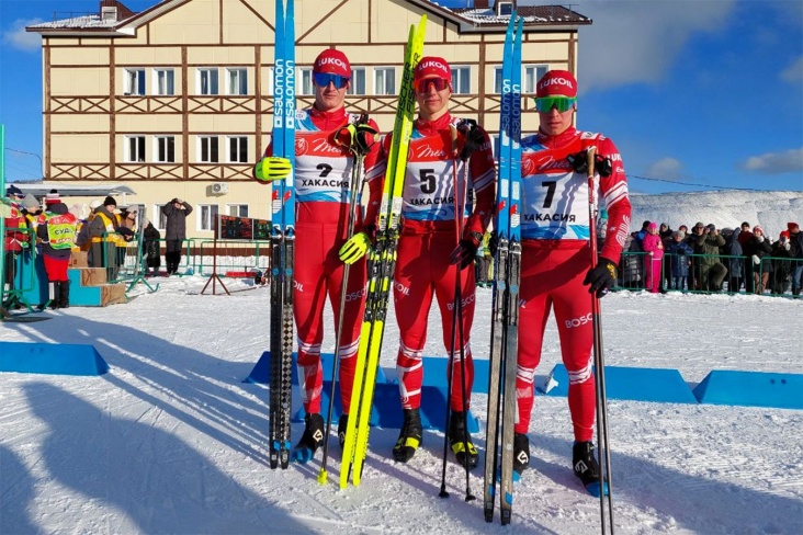 18-летний лыжник Коростелёв обыграл Большунова