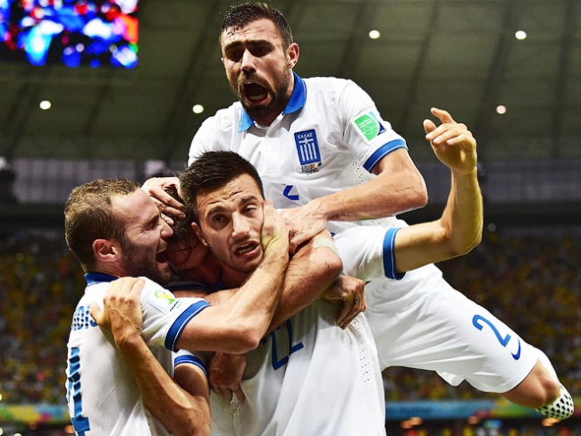 Греция вышла в плей-офф ЧМ-2014