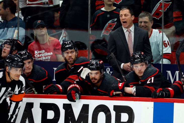 kak-karolina-provela-sezon-v-nhl_17486931511911636628.jpg
