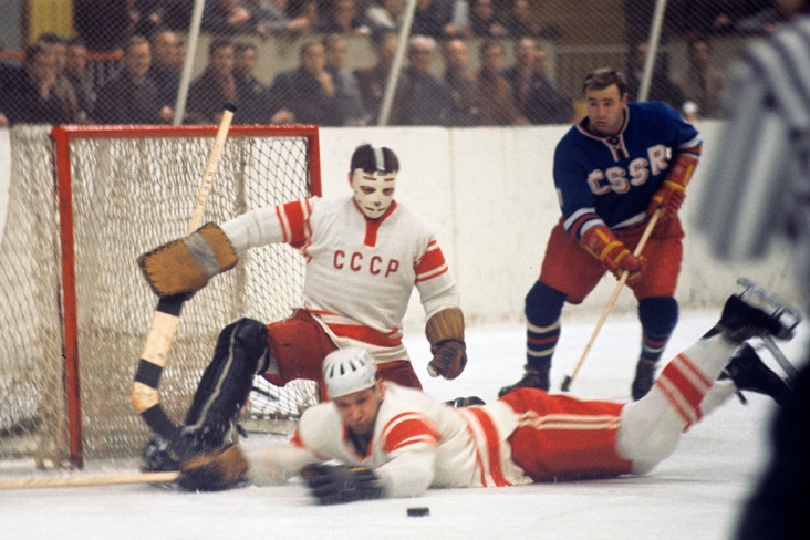 Как сборные СССР и ЧССР воевали на льду