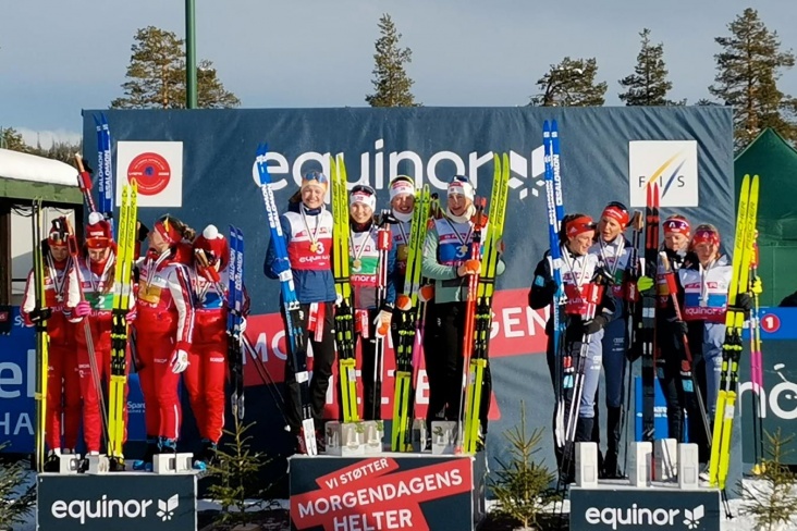 Как у российских лыжниц отобрали победу в эстафете