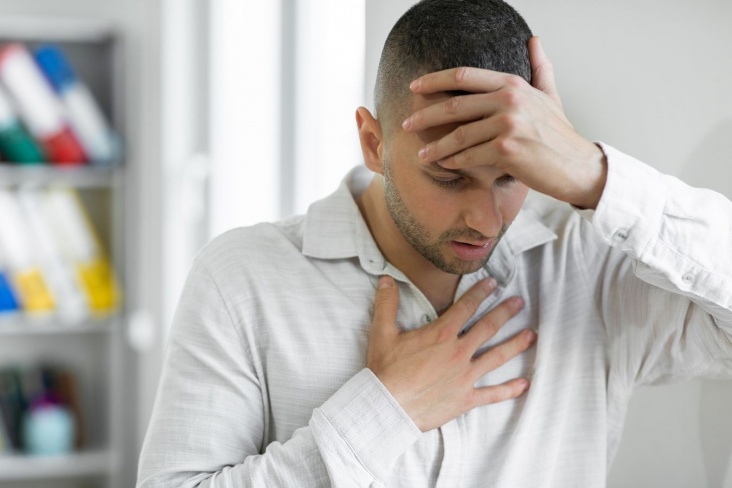 8 симптомов предупреждают о заболевании сердца