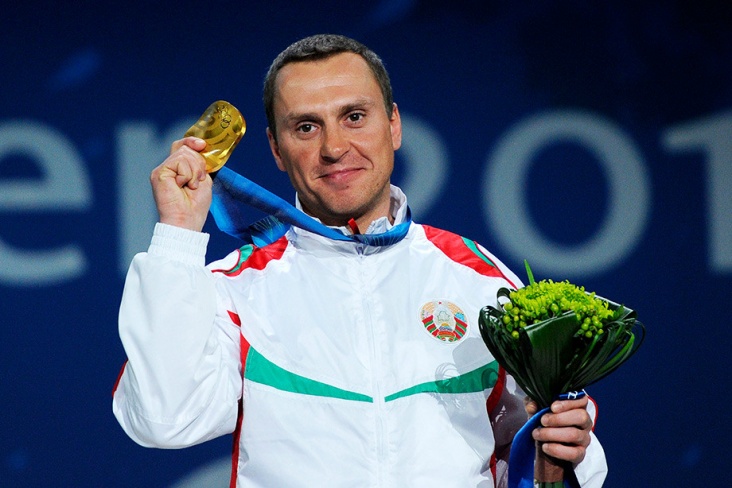 Олимпийский чемпион из Беларуси продал медали