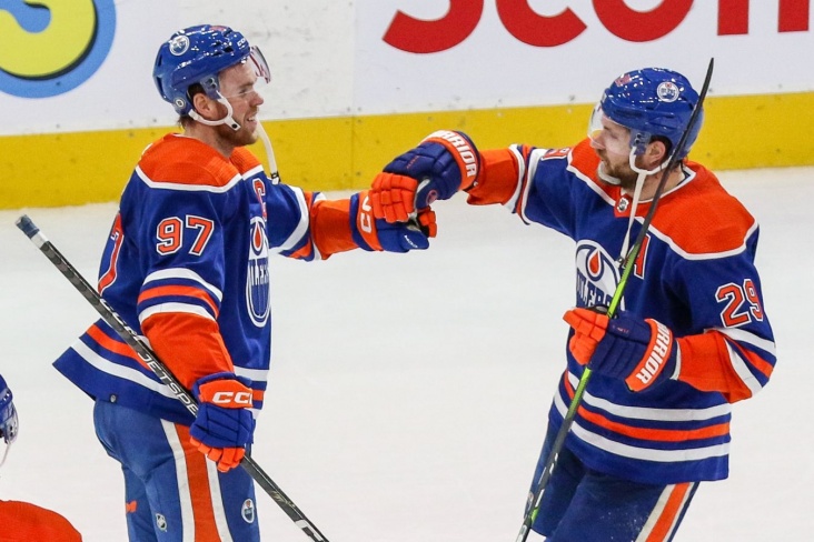 Драйзайтль и Макдэвид повторили редкое достижение Овечкина и Бекстрёма