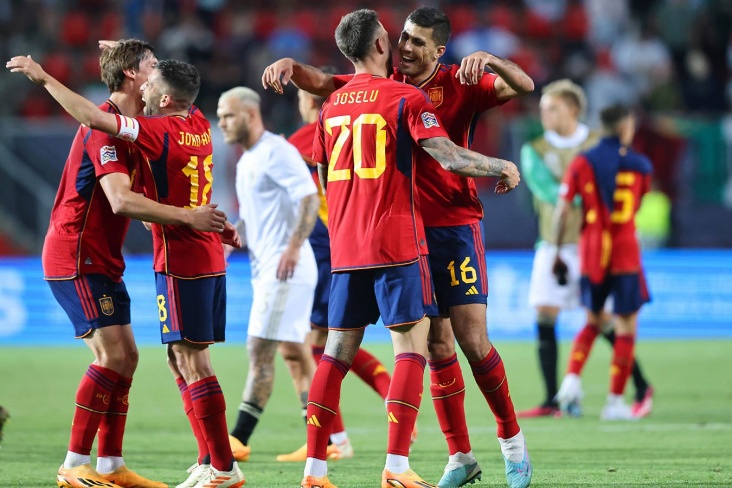Испания — Италия — 2:1