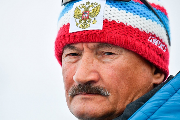 Хованцев: Логинов в прошлом сезоне бегал на лыжах