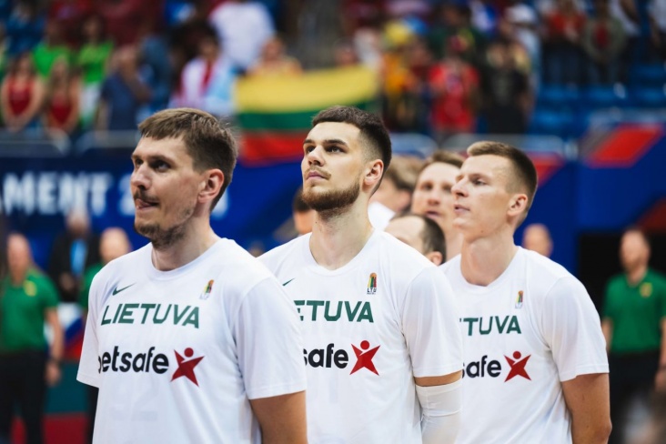 Сборная Литвы по баскетболу не попала на Олимпиаду