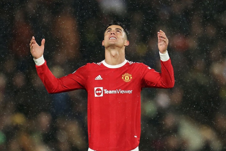 Криштиану Роналду нагло продавливает уход из «Манчестер Юнайтед» — репутация португальца стремительно рушится