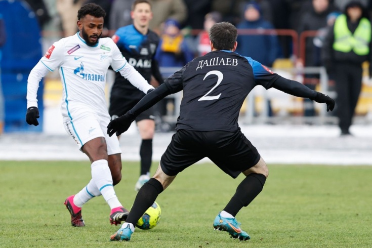 Волга» – «Зенит» – 0:3: обзор матча Кубка России, видео голов, брошенный банан в Вендела, 24 февраля 2023 - Чемпионат