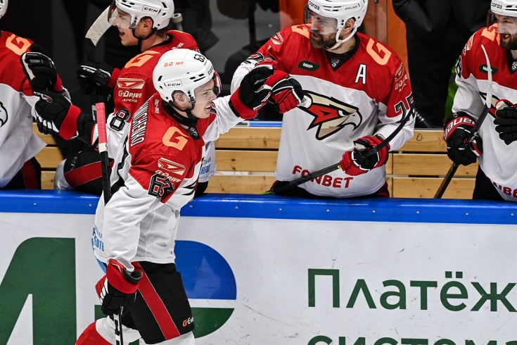 «Авангард» проиграл «Амуру» в матче КХЛ, гол Мирошниченко в день рождения, турнирное положение в Восточной конференции