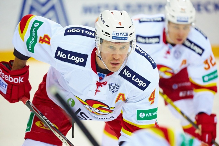 Известный финский хоккеист Осси Вяянянен раскритиковал КХЛ, причины и что он сказал