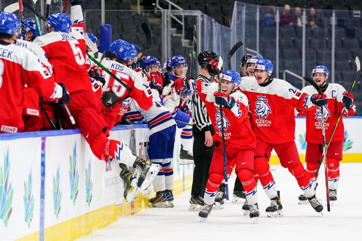 Что говорят в Чехии после сенсационной победы над США на МЧМ-2022 по хоккею: вспоминают матчи с СССР и ОИ в Нагано