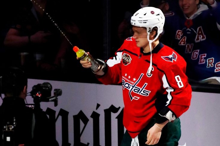 Капризов переоделся в Овечкина на Матче звёзд НХЛ — 2022, видео эффектного буллита Капризова в свитере Овечкина