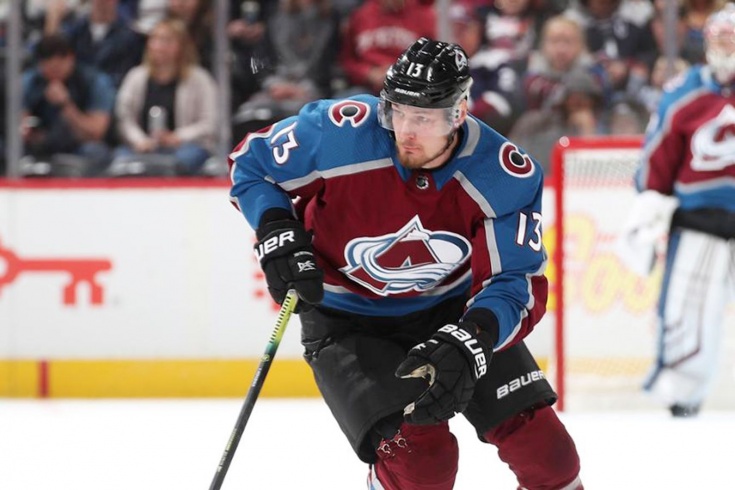 Валерий Ничушкин подписал новый контракт с «Колорадо», сколько будет зарабатывать Ничушкин в НХЛ