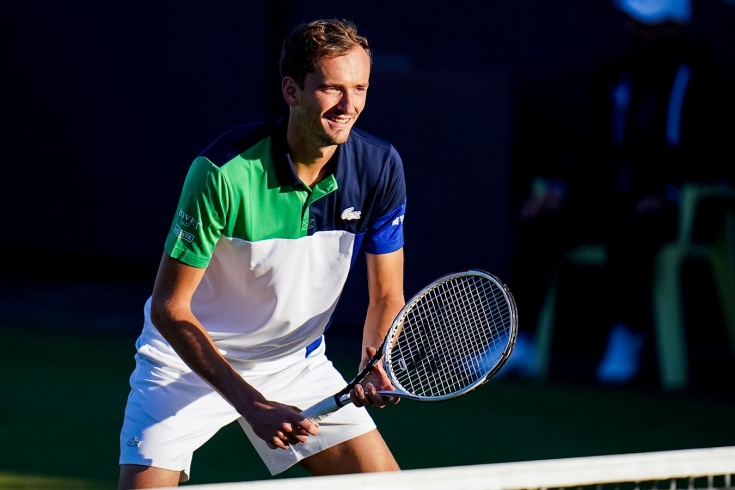 Даниил Медведев вышел в 1/2 финала турнира в Галле, обыграв самого неудобного соперника Роберто Баутиста-Агута, сетка