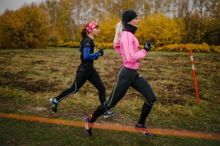 Зачем и как бегать осенью и зимой на улице, 5 причин заниматься бегом в холодную погоду