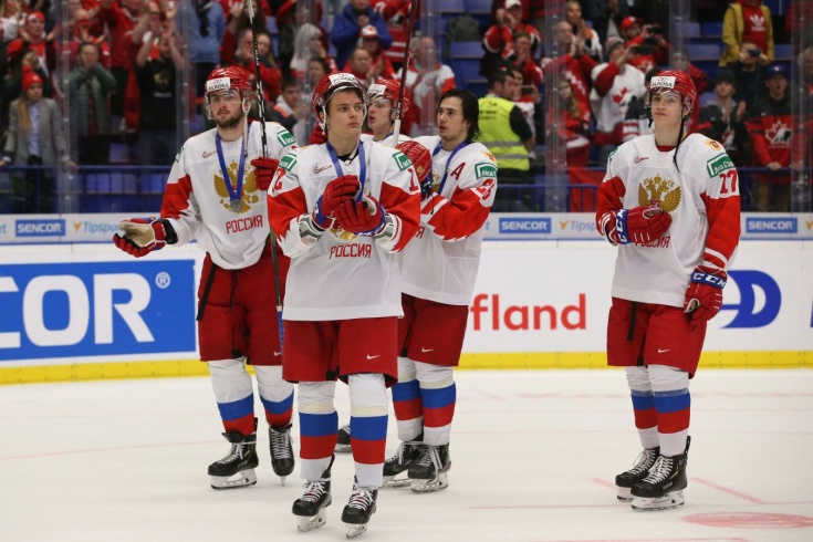 En Rusia lucharán por los jóvenes jugadores de hockey.