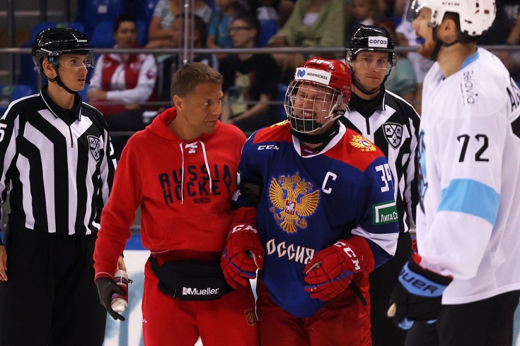 Стали известны сроки восстановления Матвея Мичкова, главное в хоккее за 5 августа 2022 года