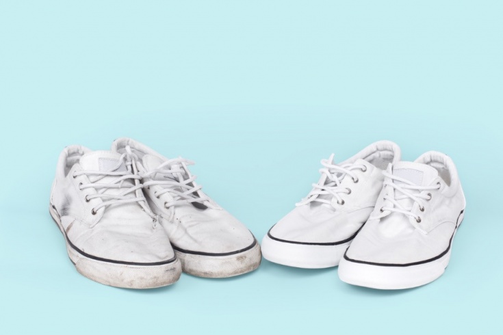 5 лайфхаков, как отмыть белые кроссовки в домашних условиях