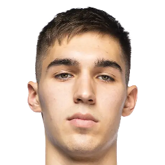 Артём Антипов